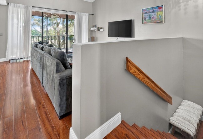 Building Photo - 301 SW 158th Terrace