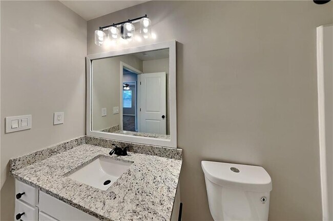 Building Photo - 4826 Clarkstone Dr