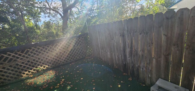 Building Photo - PRICE DROP!  Two Bedroom, Two Bath-Fully F...