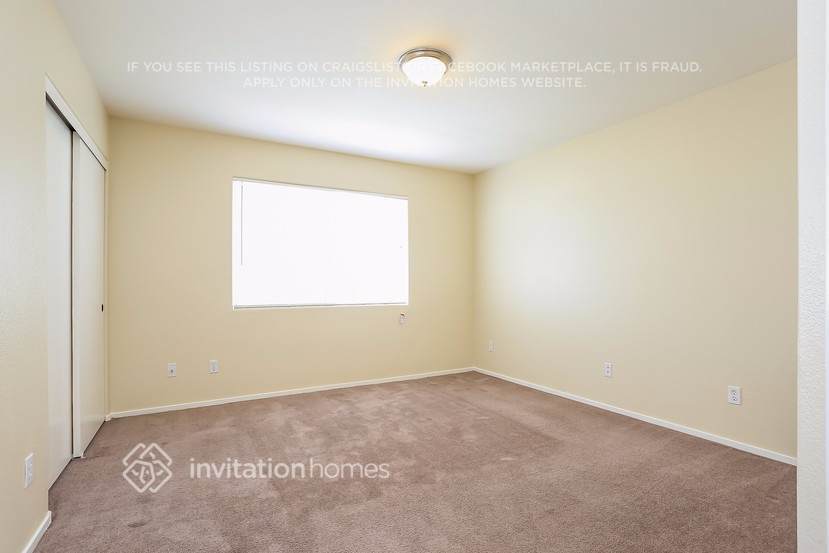 Building Photo - 7009 Glass Slipper Ct