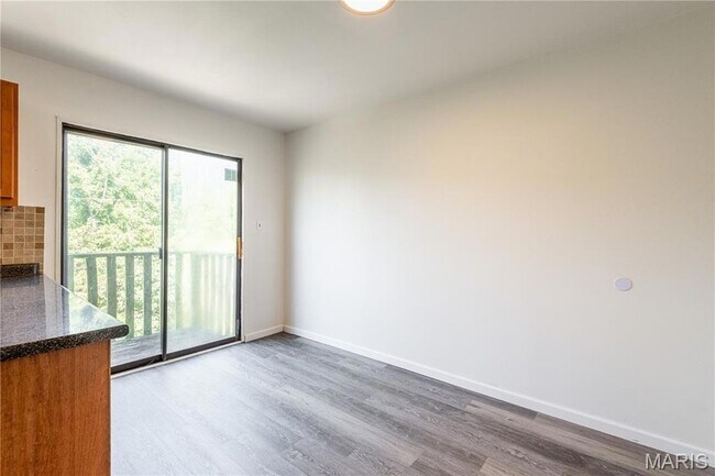 Building Photo - 3017 Pembroke Ln
