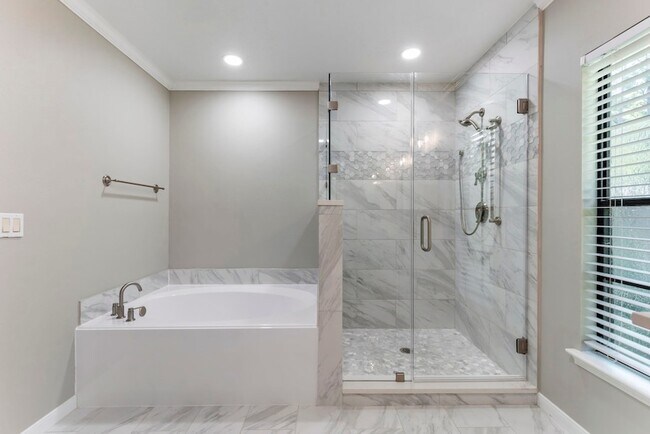 Building Photo - 183 S Rushwing Cir