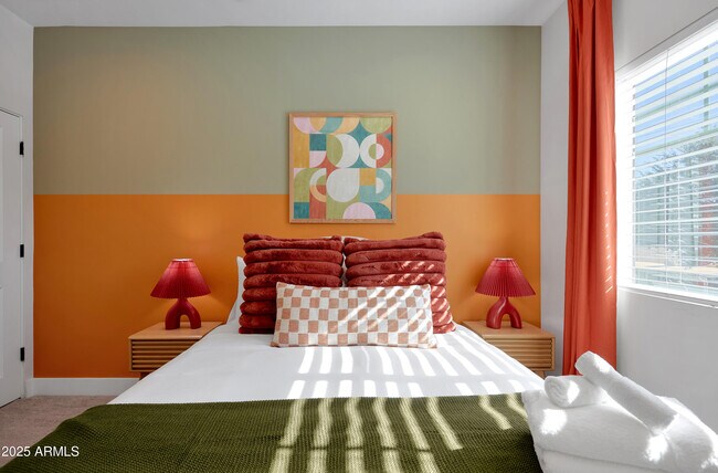 Building Photo - 3229 E Campbell Ave