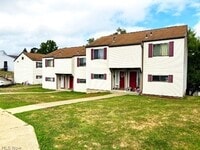 Building Photo - 123 Orchard Dr