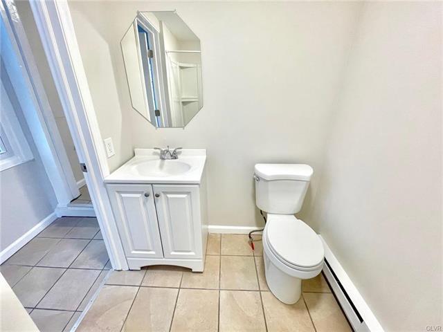 Building Photo - 744 N Ninth St