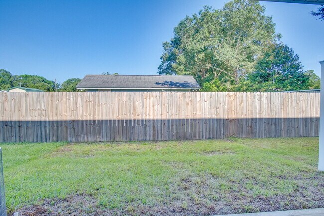 Building Photo - Pet-Friendly 3BR Townhome in Meadow Brook ...
