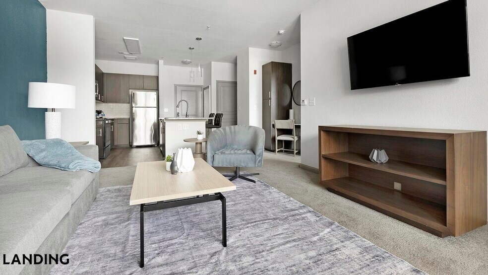 Building Photo - 10051 Perimeter Station Dr