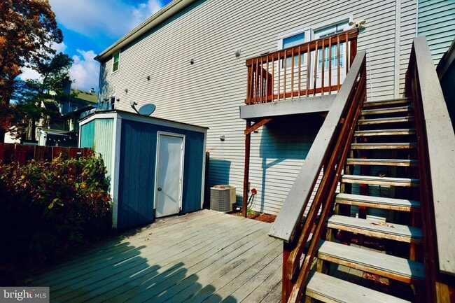 Building Photo - 4393 Pembrook Village Dr