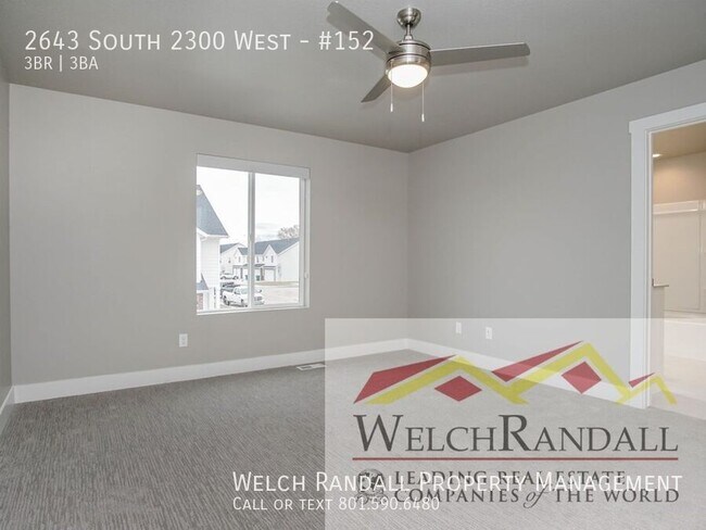Building Photo - 2643 S 2300 W St