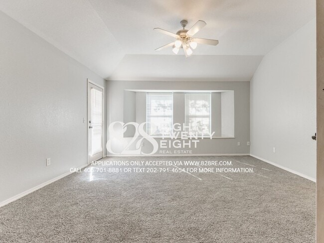 Building Photo - *COMING JANUARY 2026* Beautiful 3 Bed/2 Bath Single Family Home in West Norman's Cambridge Addition!