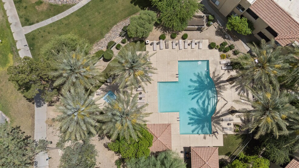 Pool close to Apartment - 4925 E Desert Cove Ave