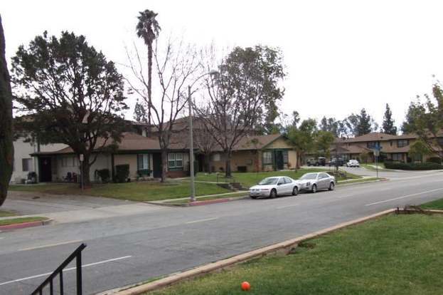 Building Photo - 1169 W Calle Del Sol