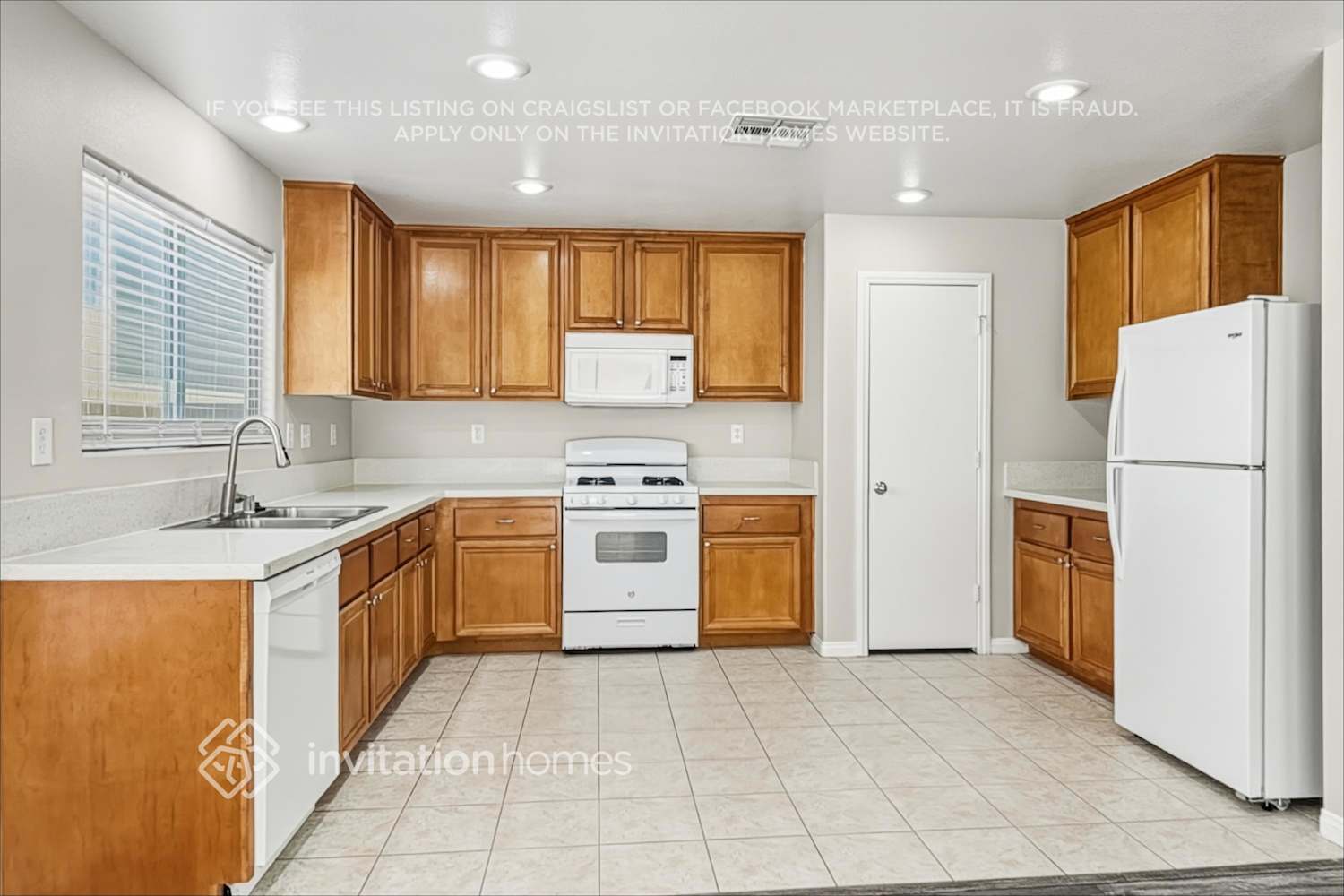 Building Photo - 7312 Ribbon Ridge Ave