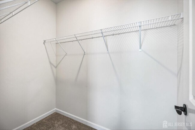 Building Photo - 507 Sadie Cir