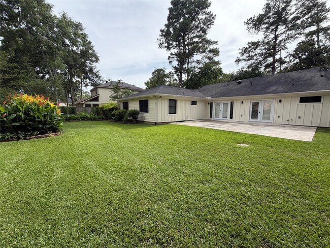 Building Photo - 2 Bayleaf Ln
