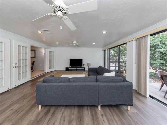 Building Photo - 3222 Golden Eagle Ln