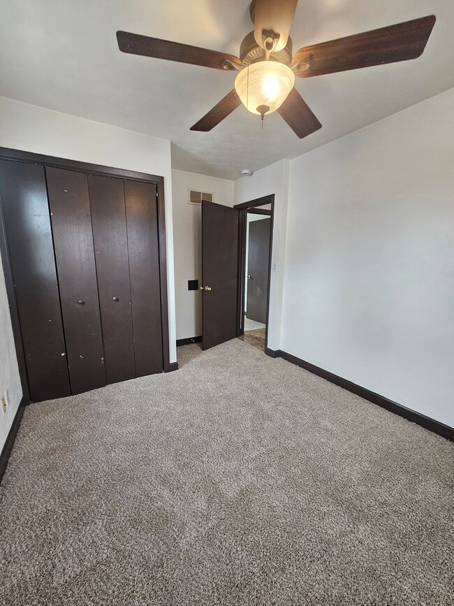 Building Photo - 3612-3612 Central Ave