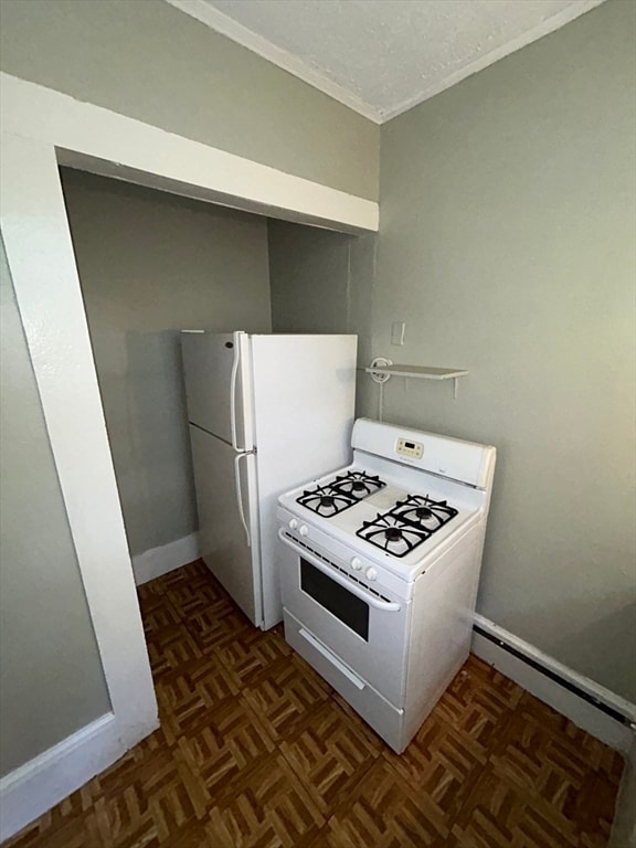 Building Photo - 604 Rock St