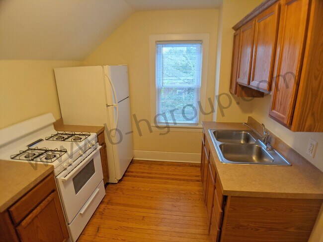 Building Photo - 1313 73rd St