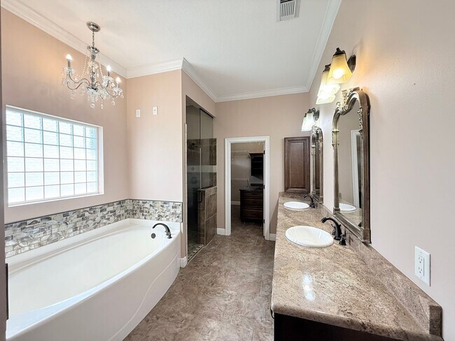 Building Photo - 2610 Caldwell Cir