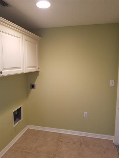 Building Photo - Spacious 4 bedroom, 2.5 bathroom house in Poinciana