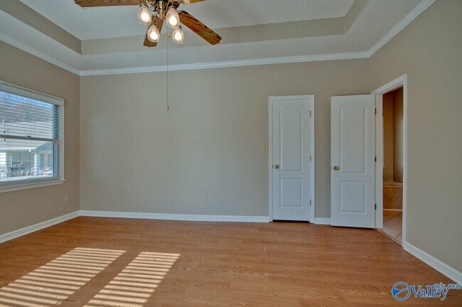 Building Photo - 97 S Interlaken Dr