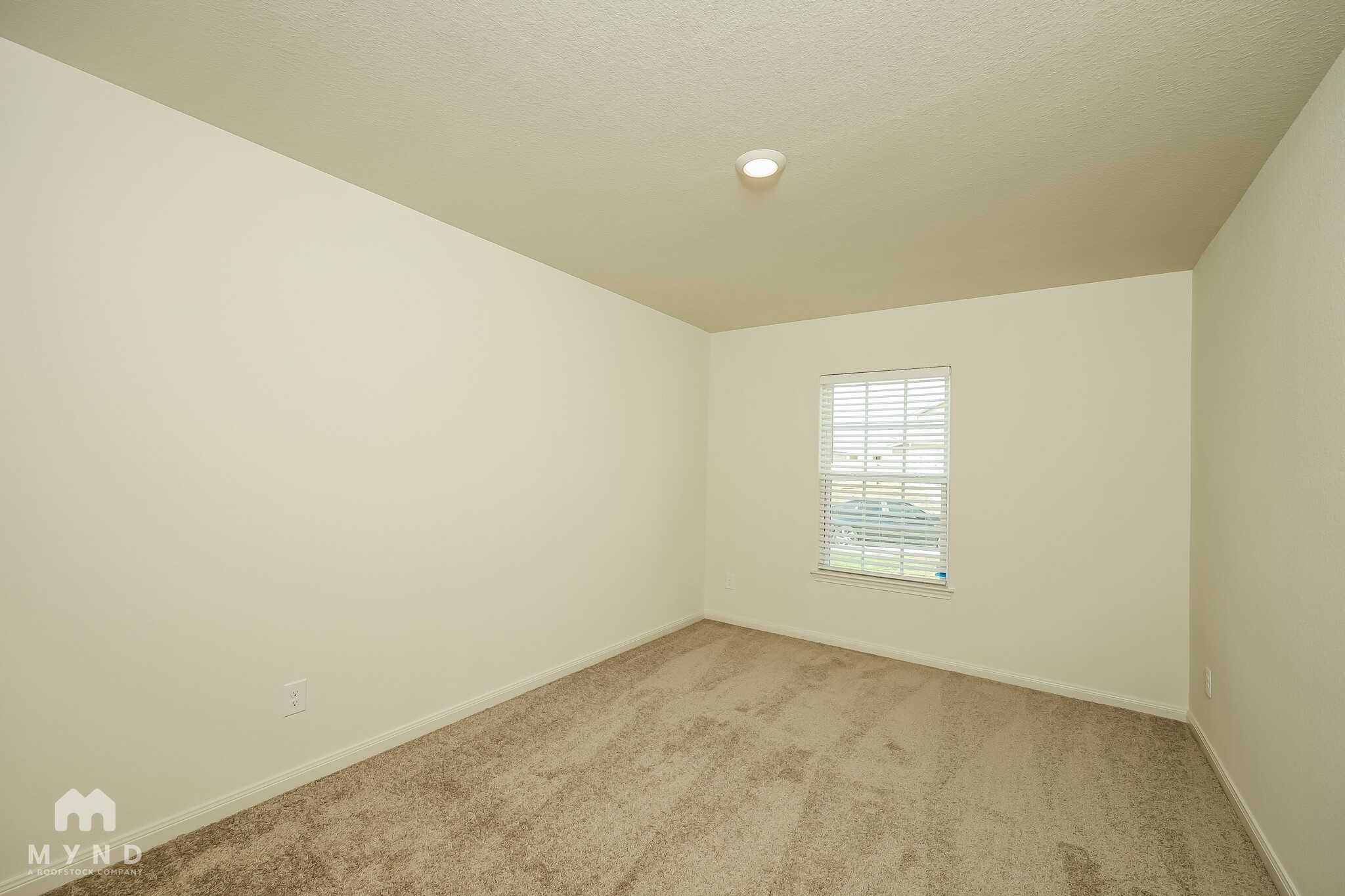 Building Photo - 7310 Lazy Cyn