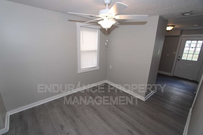 Building Photo - 428 Lake Ave