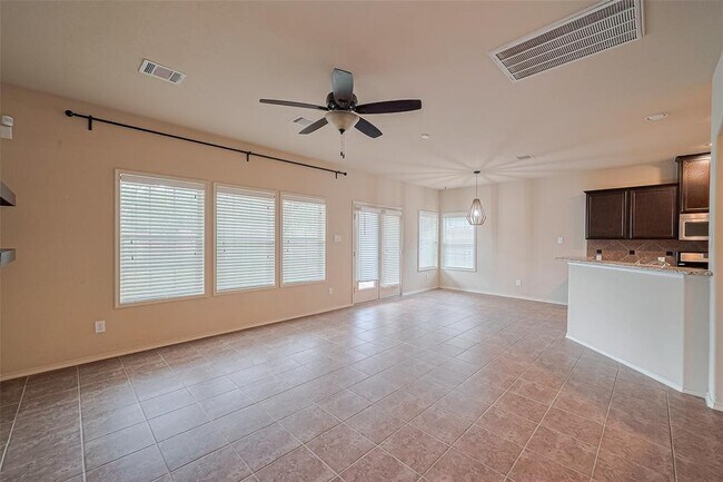 Building Photo - 8247 Sardina Shore Dr