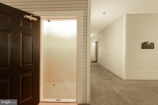Building Photo - 4551 Strutfield Ln