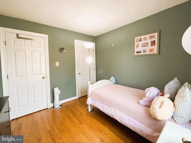 Building Photo - 2179 Wolftrap Ct