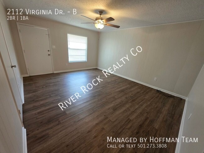 Building Photo - 2112 Virginia Dr