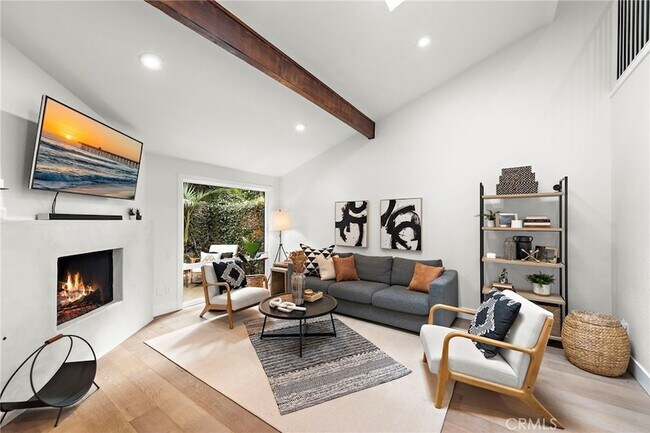 Building Photo - 12628 Newport Ave