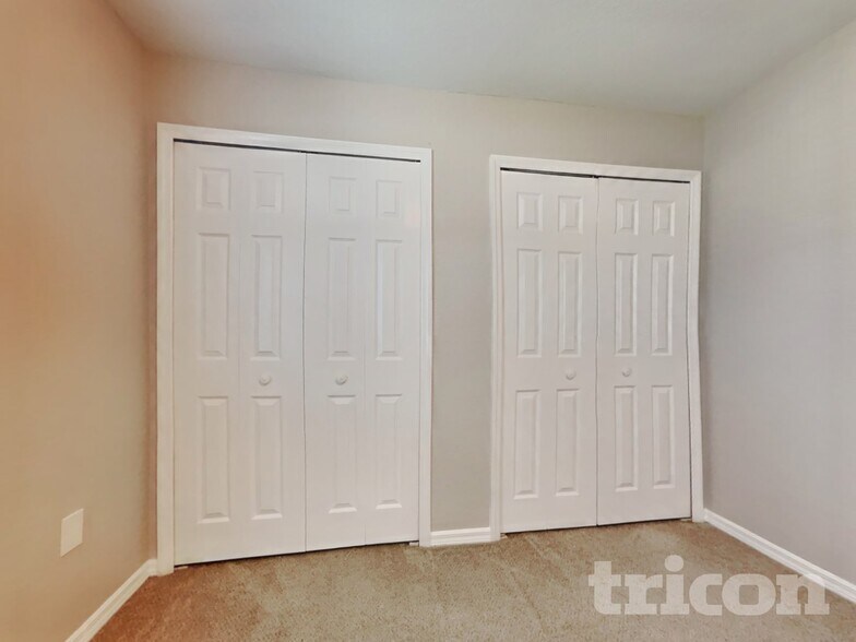 Building Photo - 495 Cartagena St