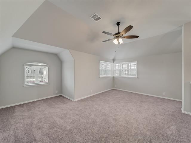 Building Photo - 2905 Parkwood Cir