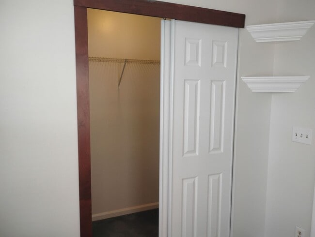 Building Photo - Southbridge VI Unit 2268K