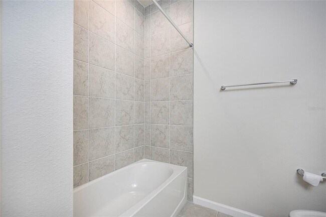 Building Photo - 16873 Castoro Dr