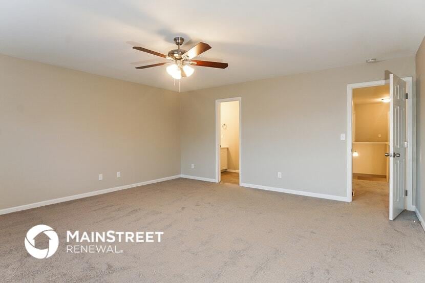 Building Photo - 1325 Riverford Cir
