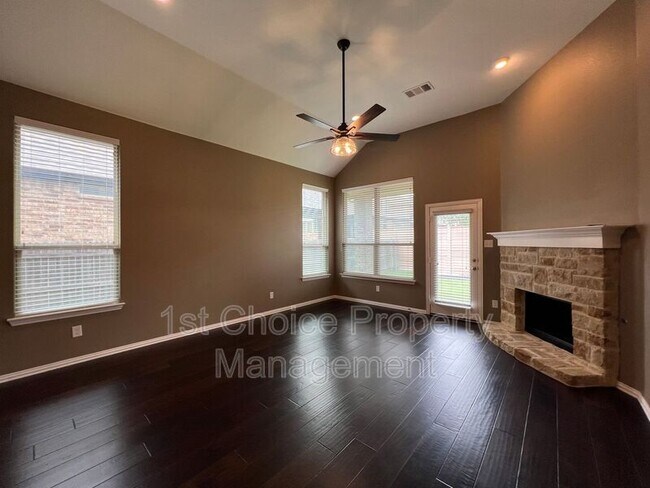 Building Photo - 4309 Bewley Dr