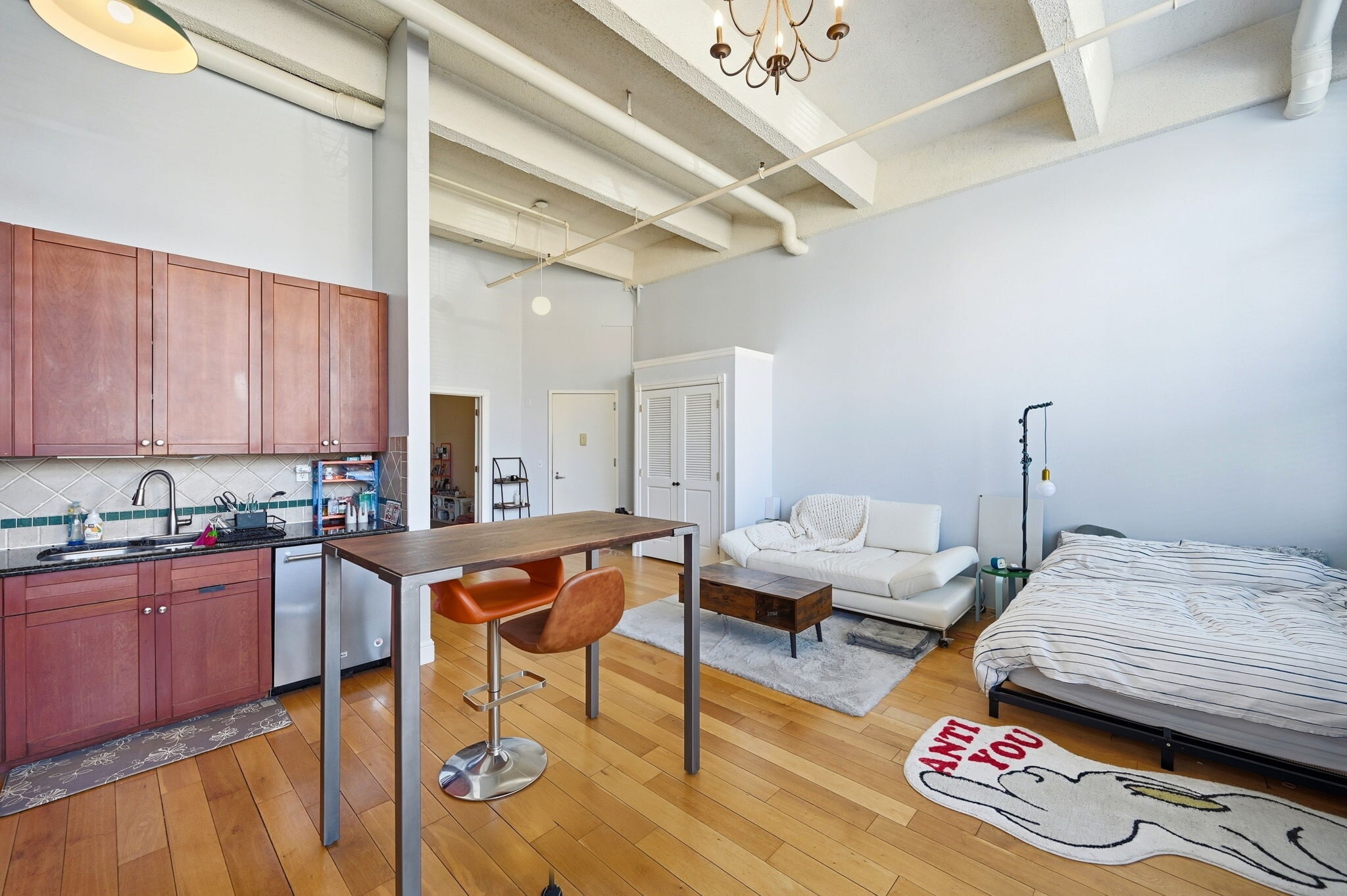 Building Photo - 300 COMMUNIPAW Ave