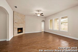 Building Photo - 2248 Meadow Way St