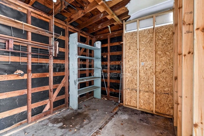 Building Photo - 5520 Holborn Dr