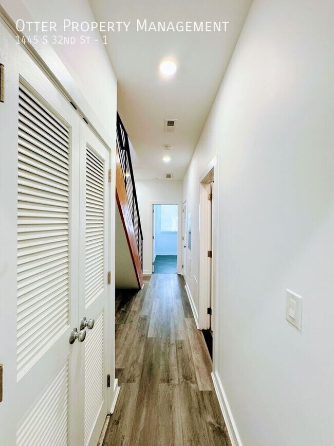 Building Photo - 1445 S 32nd St