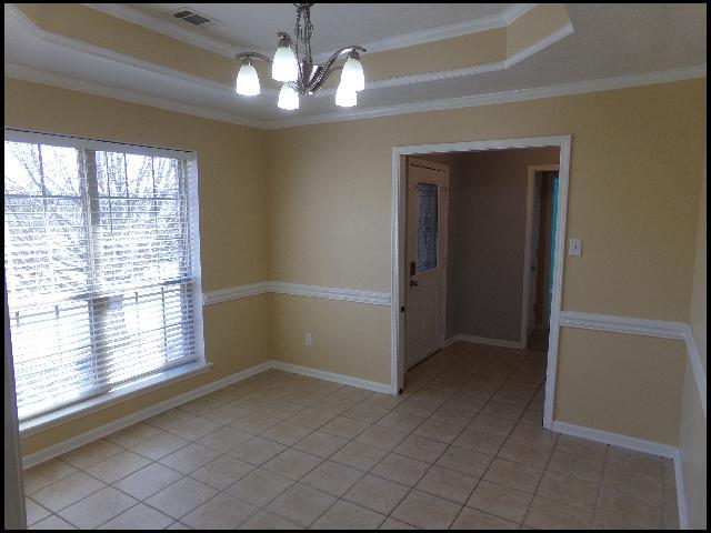 Building Photo - 12 Lauren Cove