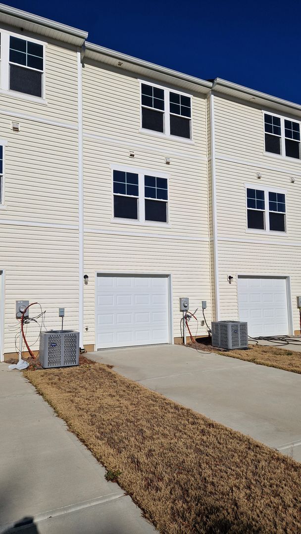 Building Photo - COMING SOON > 3BR Townhome • Brand-New Build • Garage Parking