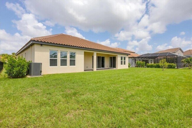 Building Photo - 7228 Great Egret Blvd