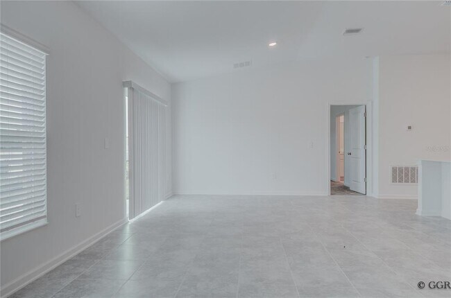 Building Photo - 1481 Brentwood Dr