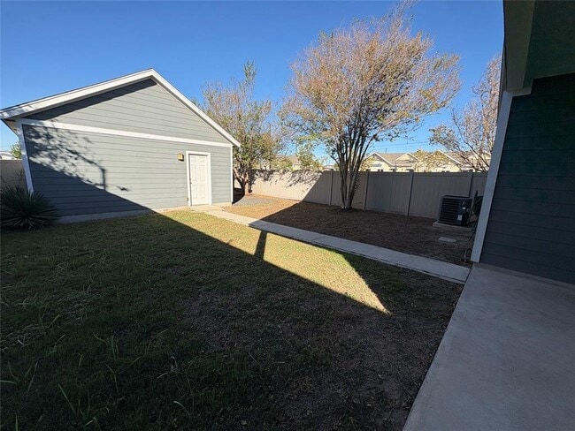 Building Photo - 177 Grace St