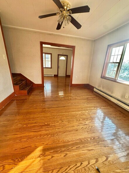 Building Photo - 230 Matson Ave