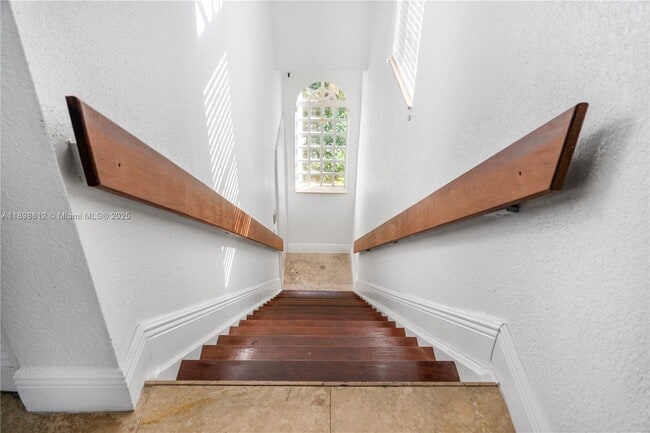 Primary Photo - 21533 SW 87th Ct